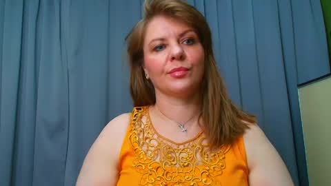 Snapshot of leona_tracie chatting on 05/06/26, 09:09 Leona tracie online show from 05/06/26, 09:09