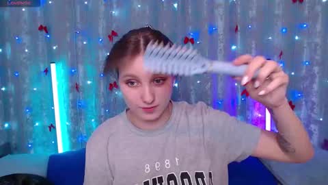 Leonaalove online show from 02/06/26, 12:08