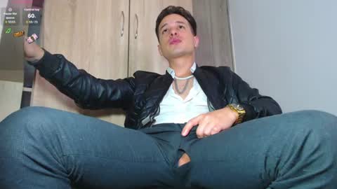 Snapshot of leonal_oconer chatting on 07/17/26, 04:45 iam leonal online show from 07/17/26, 04:45