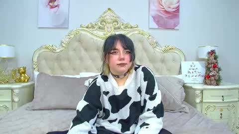 LeonaLeman online show from 12/20/24, 09:43