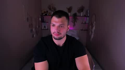 Snapshot of leonard_brewster chatting on 11/12/25, 10:37 Leonard online show from 11/12/25, 10:37