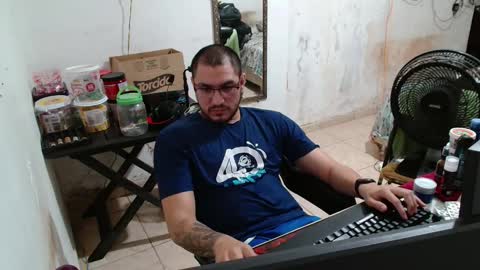 leonino231 online show from 10/07/25, 09:12