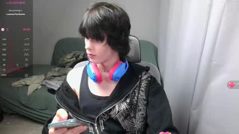 Snapshot of leonkissboy chatting on 02/26/26, 08:35 leonkissboy online show from 02/26/26, 08:35