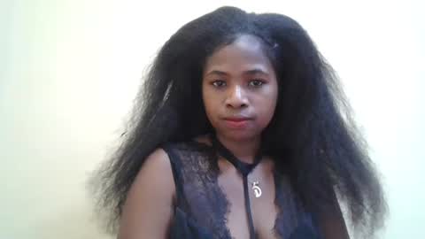 leonnetta online show from 04/30/26, 09:52