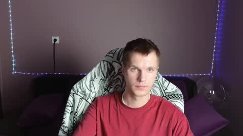 Leon online show from 12/30/24, 03:13