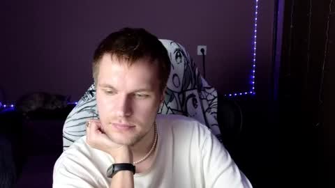 Leon online show from 01/22/25, 11:34