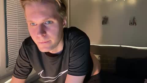 Leon online show from 01/09/26, 09:16