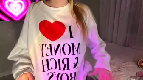 Eve online show from 03/12/26, 04:46