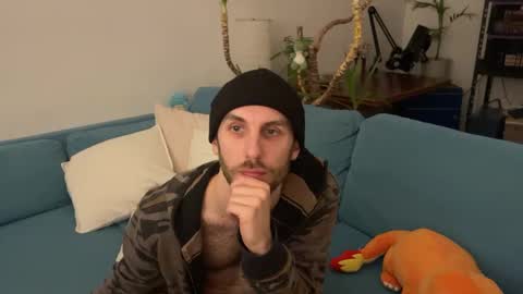 Leon online show from 01/31/25, 05:10