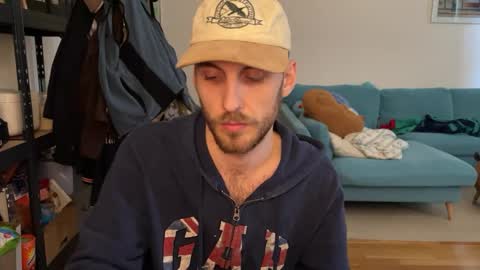 Leon online show from 02/23/26, 02:47