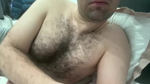 Snapshot of leoo699 chatting on 11/01/25, 01:40 leoo699 online show from 11/01/25, 01:40