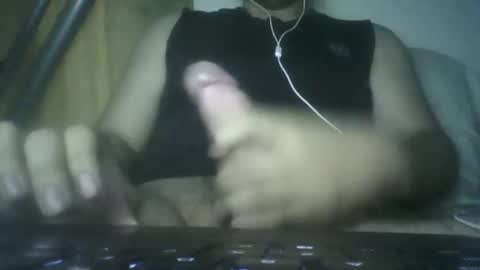 Snapshot of leoonel_95 chatting on 11/17/25, 02:34 leoonel_95 online show from 11/17/25, 02:34