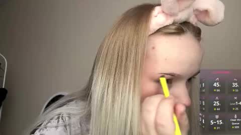 Hello everyone Im Lora Its my first day Were going to have fun together online show from 02/24/26, 11:30