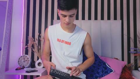 leotease online show from 04/29/26, 07:20