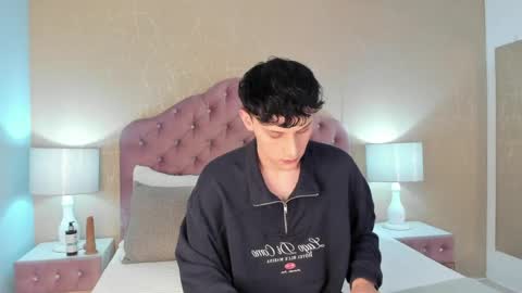 Snapshot of lephystar chatting on 05/08/26, 03:56 LephyStar online show from 05/08/26, 03:56