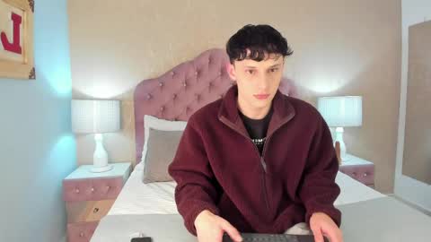 Snapshot of lephystar chatting on 05/09/26, 03:45 LephyStar online show from 05/09/26, 03:45