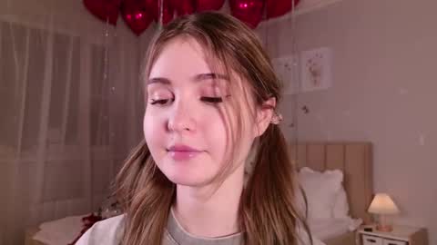 Snapshot of lerakit chatting on 02/14/25, 07:12 Nicole Moore online show from 02/14/25, 07:12