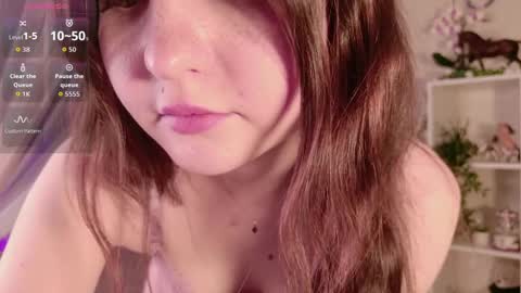 Snapshot of lerakit chatting on 04/09/26, 04:01 Nicole Moore online show from 04/09/26, 04:01