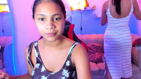 Snapshot of lesbic_hot_69 chatting on 12/22/25, 03:36 lesbic_hot_69 online show from 12/22/25, 03:36