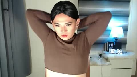 Snapshot of lesleyanderson chatting on 12/09/24, 08:44 Pat online show from 12/09/24, 08:44