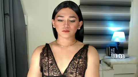 Snapshot of lesleyanderson chatting on 12/09/24, 04:05 Pat online show from 12/09/24, 04:05