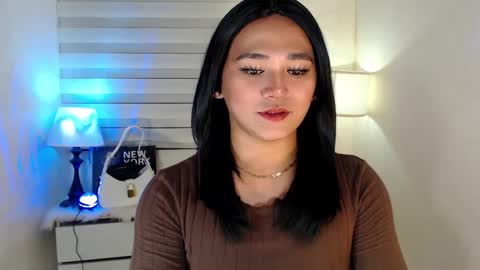 Snapshot of lesleyanderson chatting on 12/18/24, 03:11 Pat online show from 12/18/24, 03:11