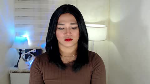 Snapshot of lesleyanderson chatting on 12/23/24, 02:45 Pat online show from 12/23/24, 02:45