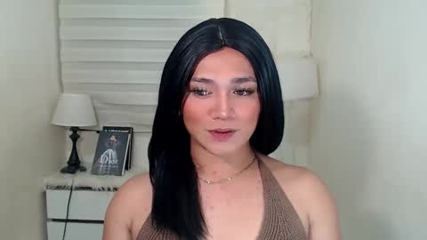 Snapshot of lesleyanderson chatting on 02/12/25, 12:12 Pat online show from 02/12/25, 12:12