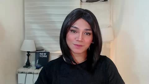 Snapshot of lesleyanderson chatting on 02/15/25, 04:34 Pat online show from 02/15/25, 04:34