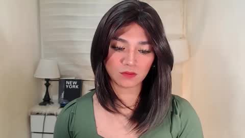 Snapshot of lesleyanderson chatting on 02/16/25, 07:37 Pat online show from 02/16/25, 07:37