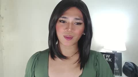 Snapshot of lesleyanderson chatting on 03/03/25, 12:05 Pat online show from 03/03/25, 12:05