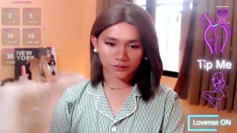 Snapshot of lesleyanderson chatting on 10/08/25, 01:36 Pat online show from 10/08/25, 01:36