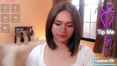 Snapshot of lesleyanderson chatting on 10/08/25, 11:57 Pat online show from 10/08/25, 11:57