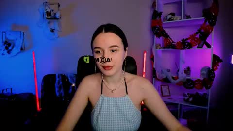 leslie_bird online show from 10/24/25, 08:55