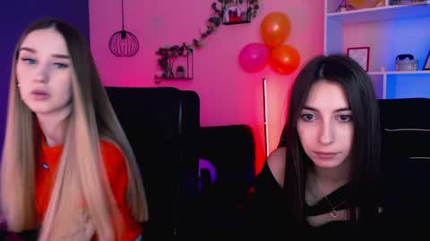 leslie_bird online show from 04/02/26, 08:23