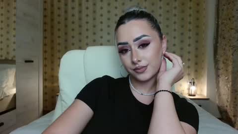 Snapshot of leslie_secret chatting on 12/04/24, 12:30 leslie_secret online show from 12/04/24, 12:30