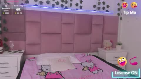 Snapshot of lesliecute69 chatting on 02/11/26, 07:30 leslie online show from 02/11/26, 07:30