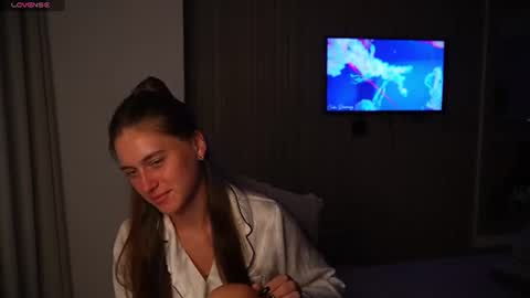 LeslieKorfs online show from 06/26/26, 10:58