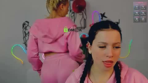 lesly_chilli online show from 02/15/26, 12:47