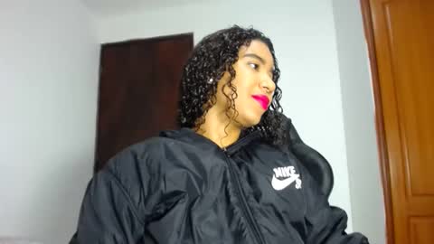 Snapshot of leslycarsson chatting on 02/09/25, 04:36 lesly online show from 02/09/25, 04:36