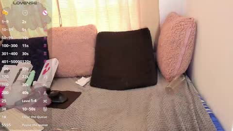 lessliee online show from 04/23/26, 12:29