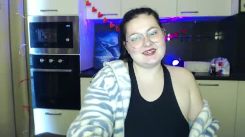 Snapshot of lesssi_ chatting on 03/08/25, 05:49 Alison online show from 03/08/25, 05:49