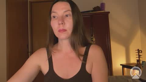 Snapshot of lessya_magic chatting on 11/19/25, 12:05 lessya_magic online show from 11/19/25, 12:05