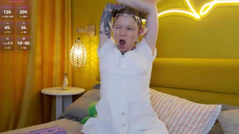 Lessy online show from 03/02/26, 03:20