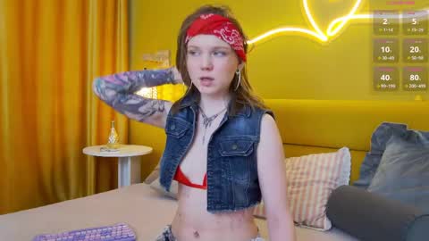 Lessy online show from 03/31/26, 03:19