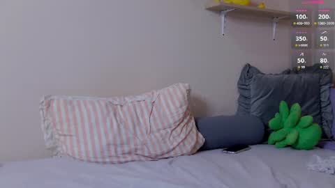 Snapshot of lessysweety chatting on 07/21/26, 03:31 Lessy online show from 07/21/26, 03:31
