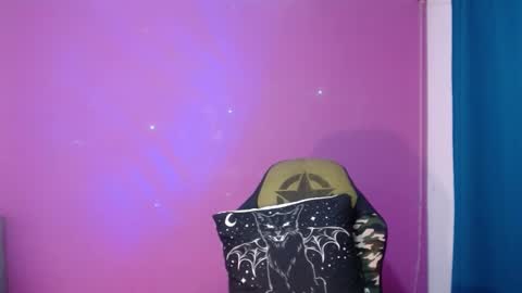 Snapshot of lestatdlion chatting on 01/14/25, 11:16 lestatdlion online show from 01/14/25, 11:16