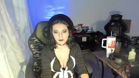 Snapshot of lestatdlion chatting on 09/10/25, 10:48 lestatdlion online show from 09/10/25, 10:48