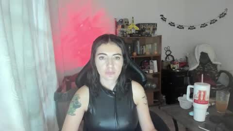 Snapshot of lestatdlion chatting on 10/09/25, 10:46 lestatdlion online show from 10/09/25, 10:46