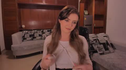 lesya krutalevich online show from 07/18/26, 03:16
